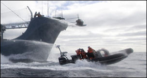 20111107-Sea Shepherdfleet_zodiac_1.jpg
